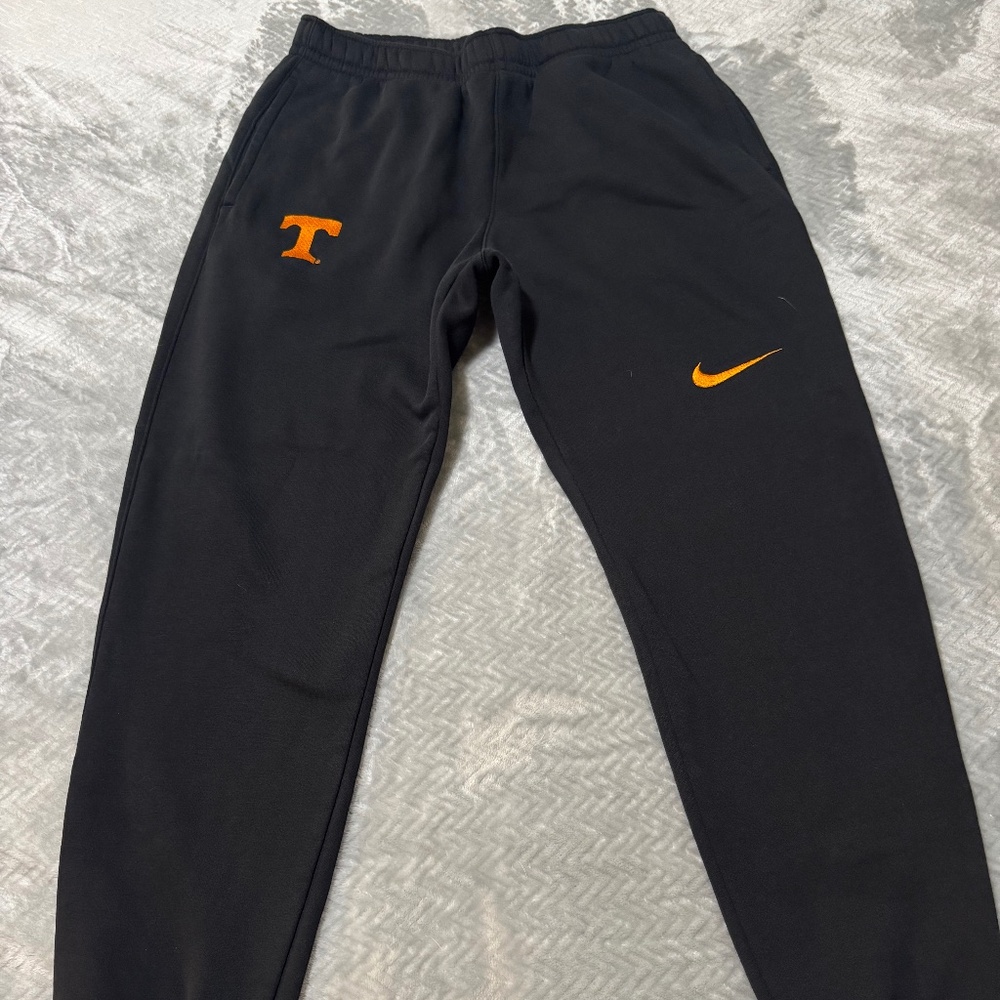 Nike Tennessee joggers